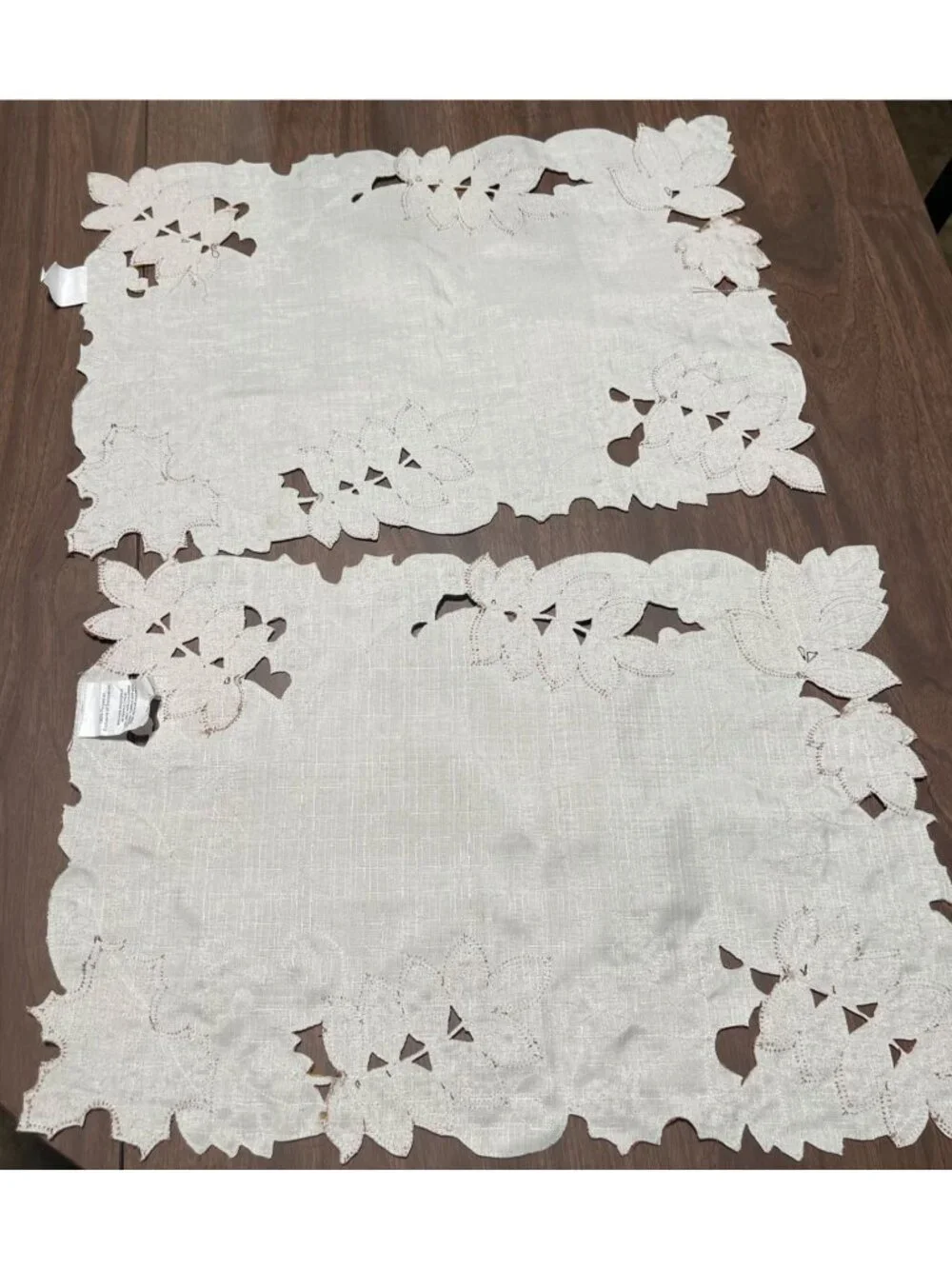 Embroidered Leaf Plaecemats Fall Harvest Autumn Thanksgiving Polyester 18x12